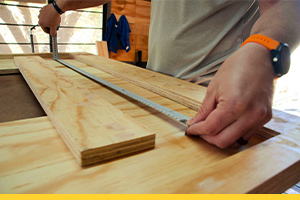 Why Hiring a Professional Carpenter Saves Time and Stress
